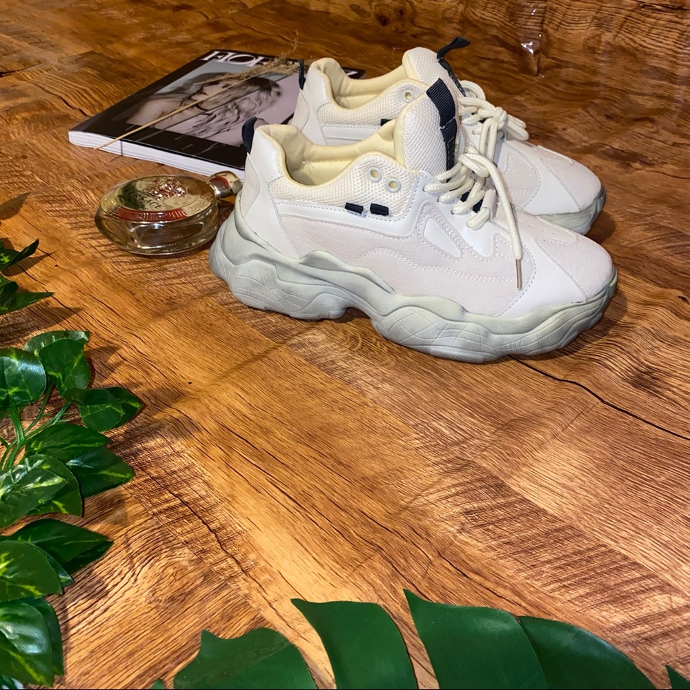Light beige & grey sneakers Brand New size 8.5US
